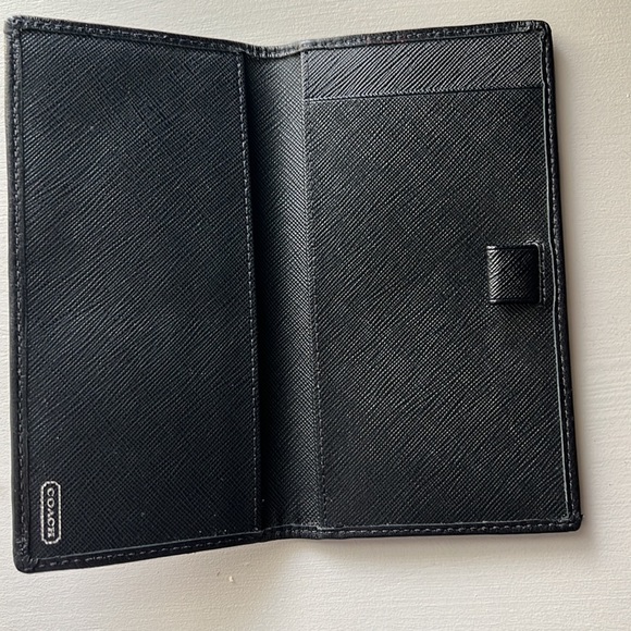 Coach checkbook cover - Picture 3 of 8